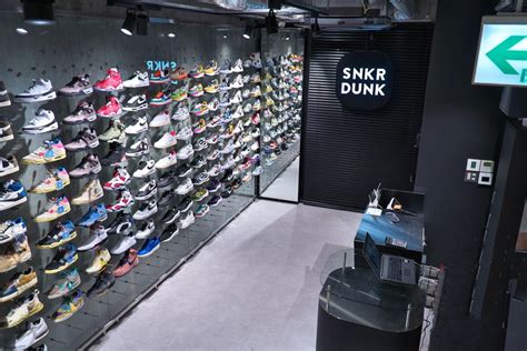In April 2023, we unveiled SNKRDUNK Base, our brand new logistics and authentication center situated in the Toyosu region of Tokyo. Tens of thousands of orders pass through the SNKRDUNK Base daily, comprising a wide variety of products ranging from sneakers, apparel, and trading cards. Below is a step-by-step guide detailing the …